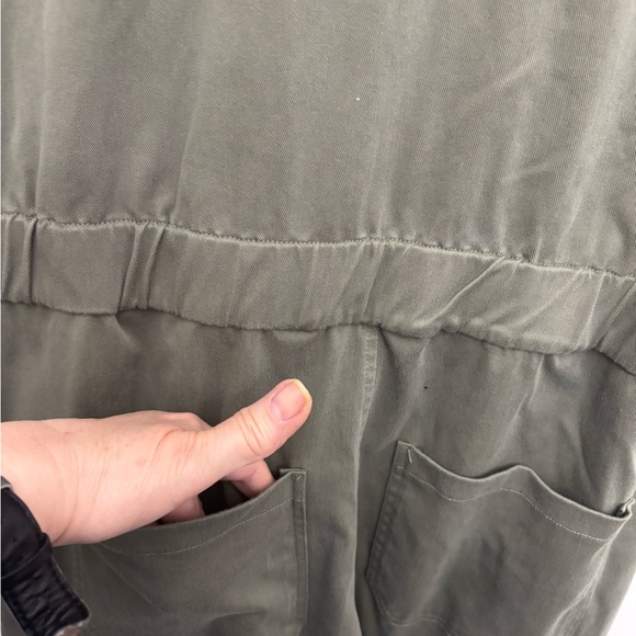 Mono B Sage Green Women’s Utility Short-Sleeved Jumpsuit 6 Pockets, Size L - Picture 11 of 11